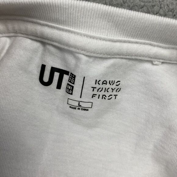 Kaws x Uniqlo Cotton T-Shirt KAWS TOKYO FIRST Limited Edition L Asia Sizing * - Picture 7 of 11
